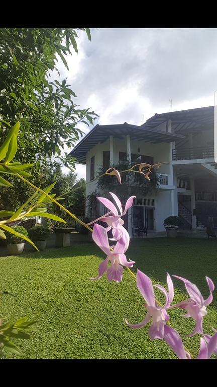 Villa Dewasiri ウナワトゥナ エクステリア 写真