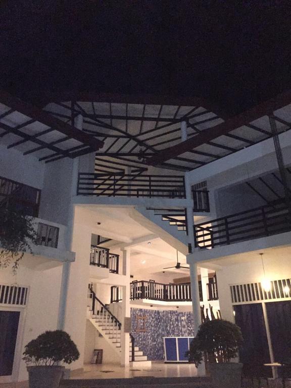 Villa Dewasiri ウナワトゥナ エクステリア 写真